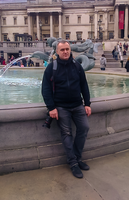 Mark Foch – latex clothing designer