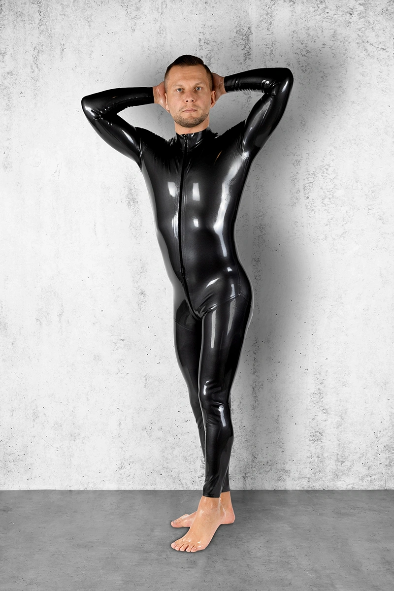 OBSIDIAN handmade latex catsuit by FOCH | photo nr 2