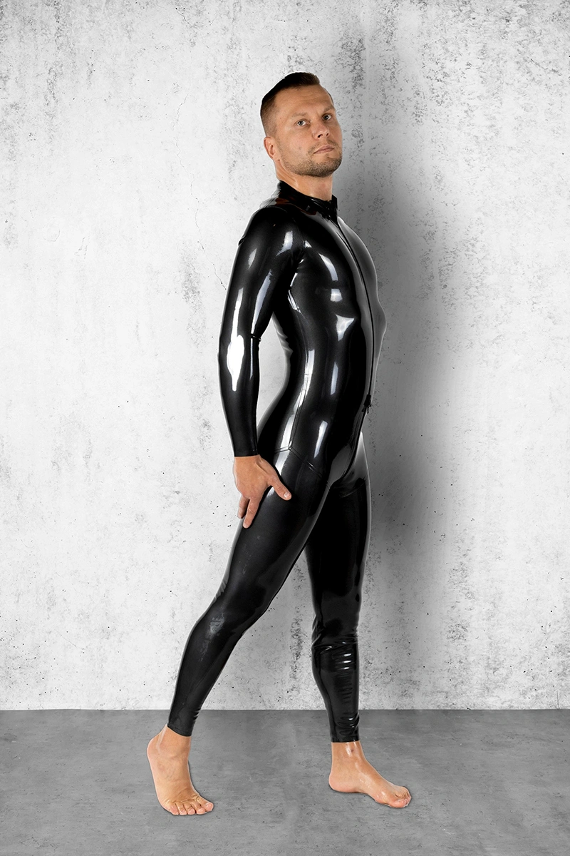 OBSIDIAN handmade latex catsuit by FOCH | photo nr 5